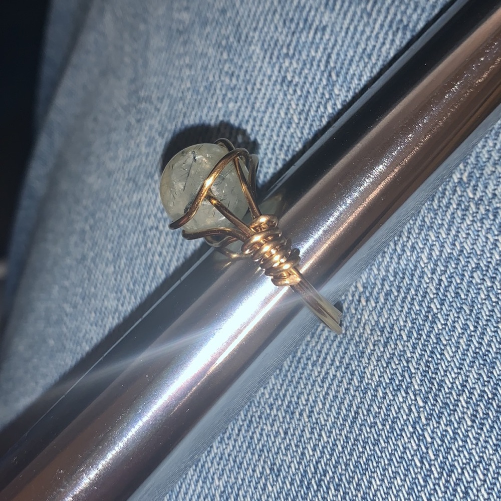 Wire Gem Ring - Picture 3 of 5